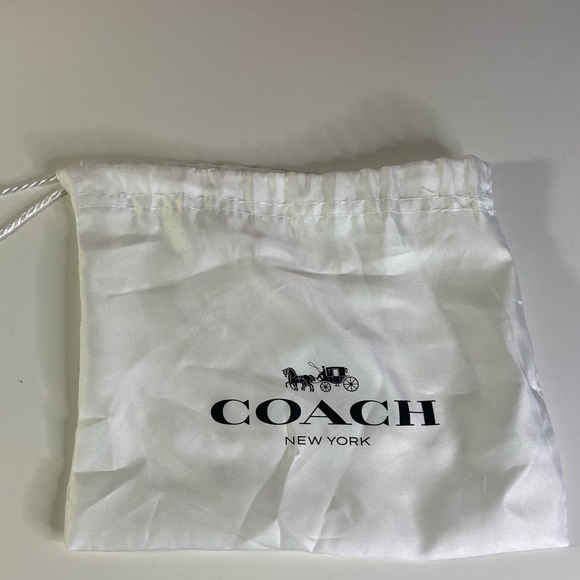 NWT Coach White Clutch F58032 - Picture 5 of 12